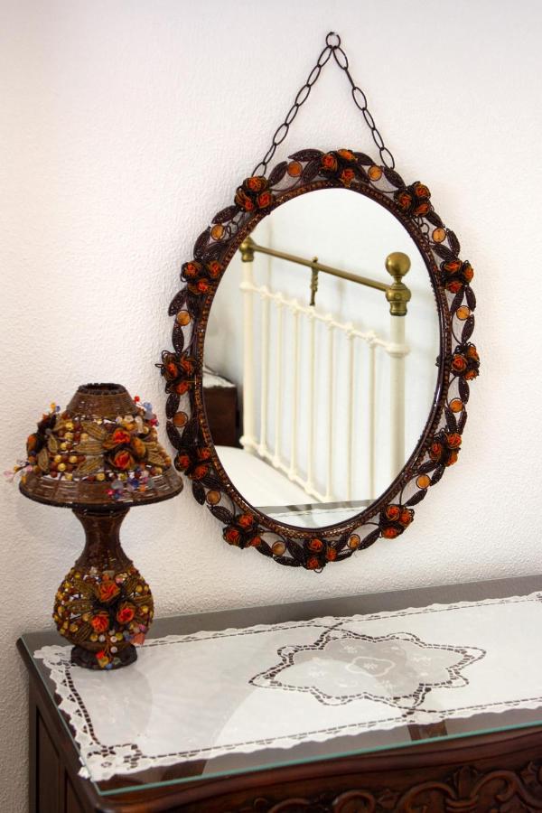 Authentic Santorinian Home Experience Фіра Екстер'єр фото